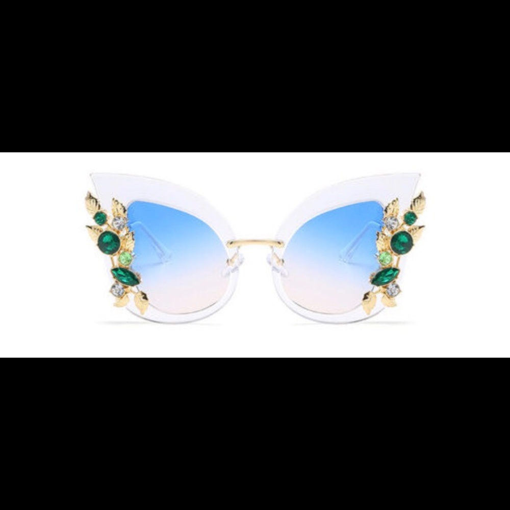Cat eye glamour shades